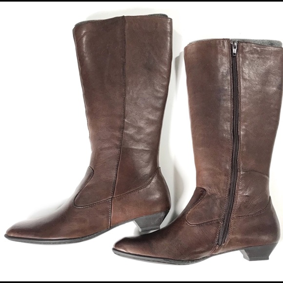 Born Tall Zip Boots - Picture 4 of 6